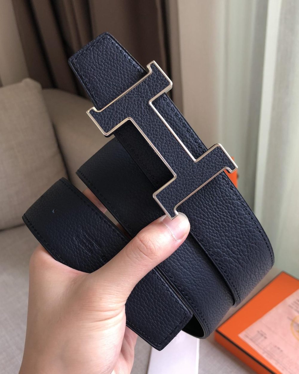 1:1 Replica Hermes H Guillochee Belt Buckle & Reversible Strap Black For Women, Women Belt