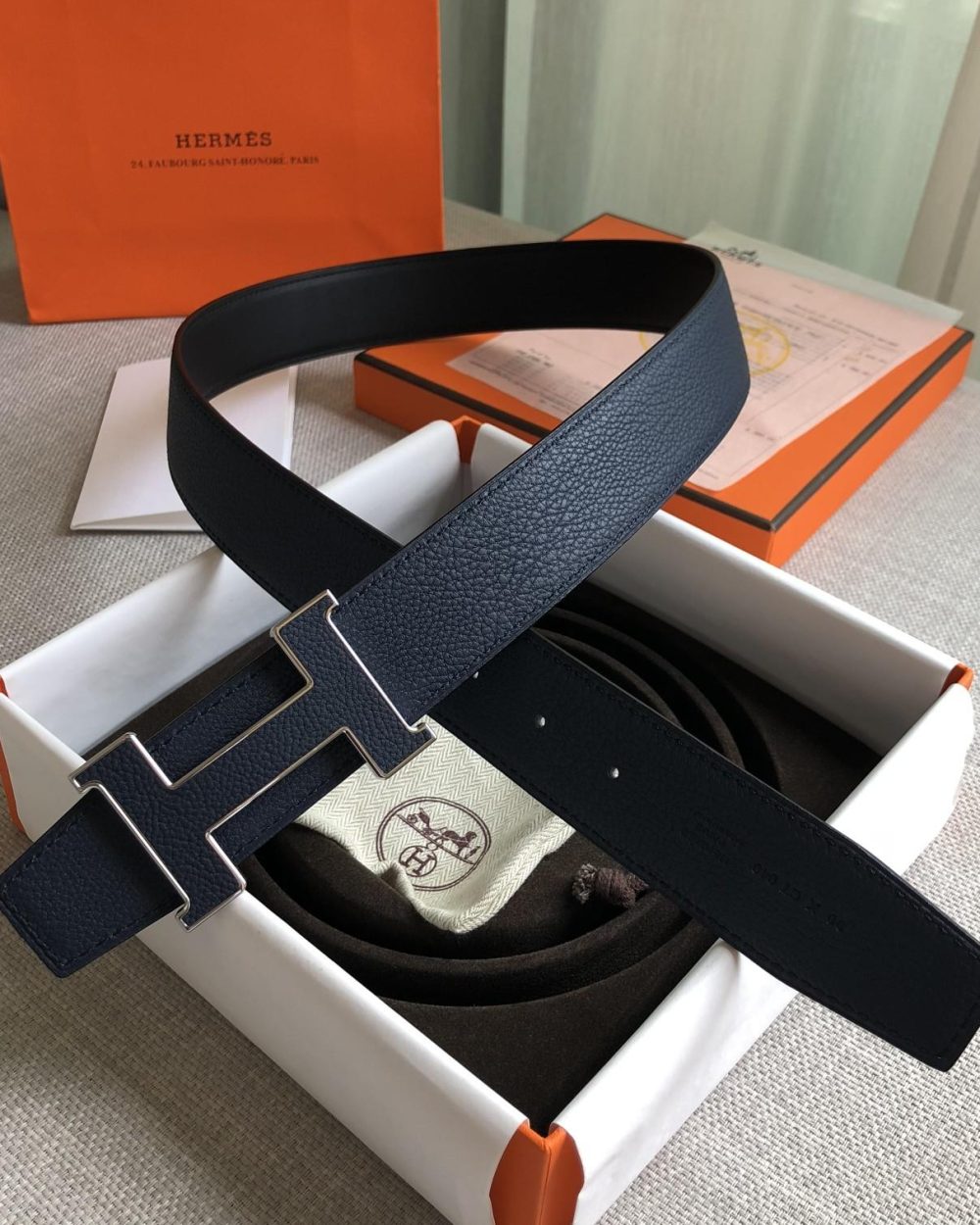 1:1 Replica Hermes H Guillochee Belt Buckle & Reversible Strap Black For Women, Women Belt