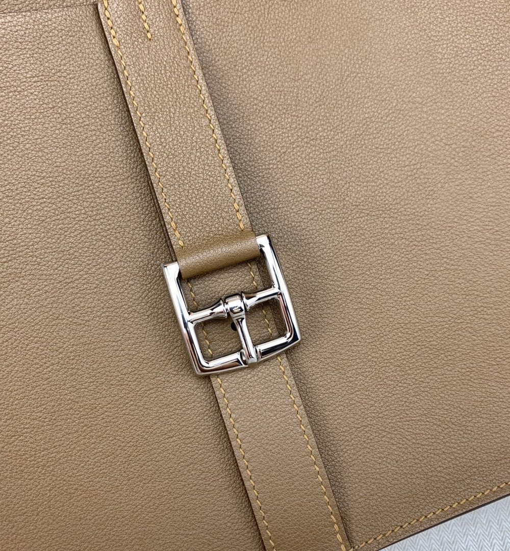 1:1 Replica Hermes Halzan 31 Brown, Silver Toned Hardware Bag For Women, Women's Handbags, Shoulder Bags 12.2in/31cm