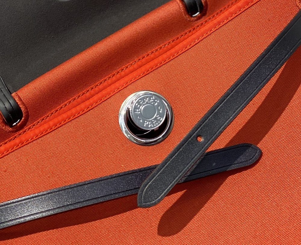 1:1 Replica Hermes Herbag Zip Bag Red, Silver Toned Hardware Bag For Women, Women's Handbags, Shoulder Bags 12.2in/31cm