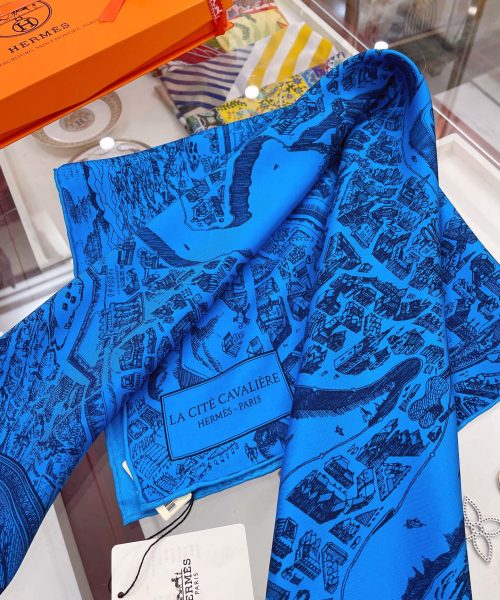 Hermes La Cite Cavalerie 2019 Octave Marsal Dark Blue 90cm/35in H003373S 04.