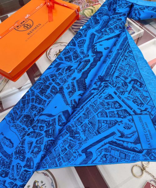Hermes La Cite Cavalerie 2019 Octave Marsal Dark Blue 90cm/35in H003373S 04.