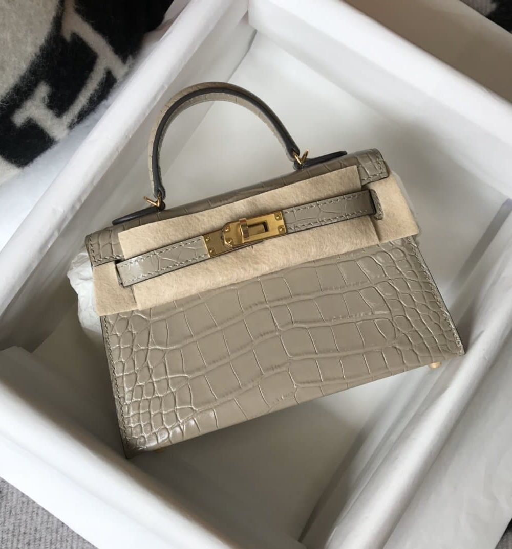 1:1 Replica Hermes Mini Kelly 19 Embossed Patent Light Grey Bag With Gold-Toned Harware For Women, Women's Handbags, Shoulder Bags 7.5in/19cm