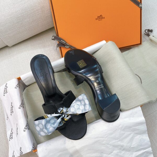 Hermes Oasis Sandal Black For Women, Women's Shoes H151215Z