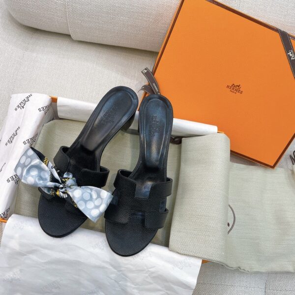 Hermes Oasis Sandal Black For Women, Women's Shoes H151215Z