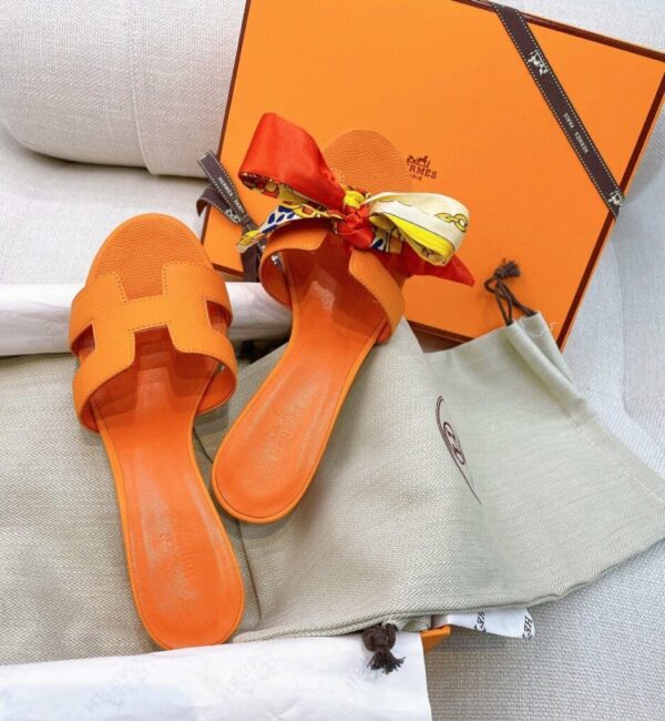 Hermes Oasis Sandal Orange For Women, Women's Shoes H151215Z 94350