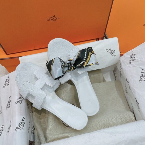 Hermes Oasis Sandal White For Women, Women's Shoes H151215Z
