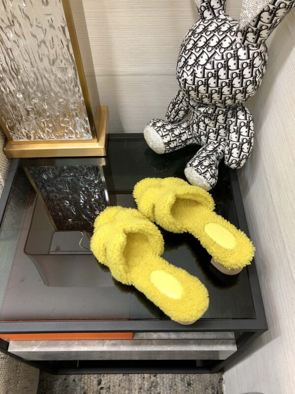 Hermes  Oasis Sandal Yellow For Women 1.97in/5cm