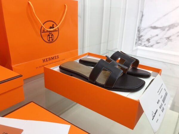Hermes Oran Sandal Black For Women, Women's Shoes H021056Z