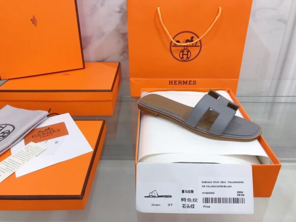Hermes Oran Sandal Grey For Women, Women's Shoes H021056Z