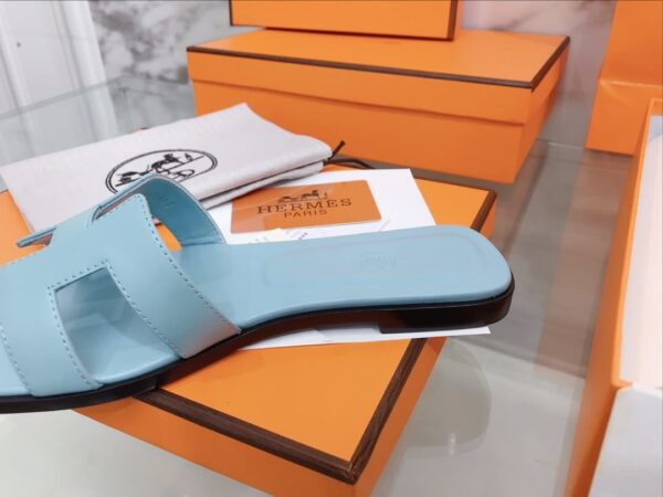 Hermes Oran Sandal Light Blue For Women, Women's Shoes H202230Z