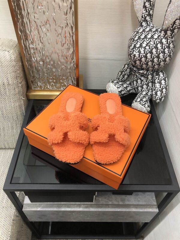 Hermes  Oran Sandal Orange For Women H212178Z H5355