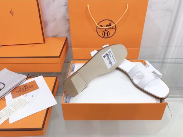 Hermes Oran Sandal White For Women, Women's Shoes H021056Z 02365