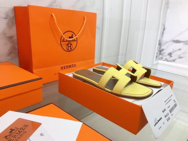 Hermes Oran Sandal Yellow For Women, Women's Shoes H021056Z