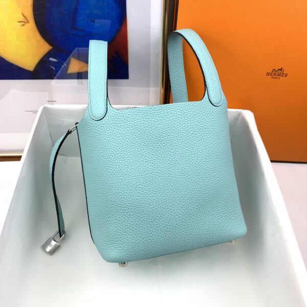 1:1 Replica Hermes Picotin Lock 18 Bag Light Blue With Silver-Toned Hardware For Women, Women's Handbags 7.1in/18cm