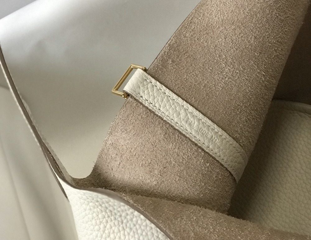 1:1 Replica Hermes Picotin Lock 18 White Bag With Gold-Toned Hardware For Women, Women's Handbags 7.1in/18cm