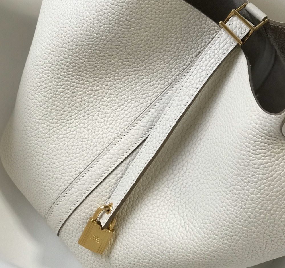 1:1 Replica Hermes Picotin Lock 18 White Bag With Gold-Toned Hardware For Women, Women's Handbags 7.1in/18cm