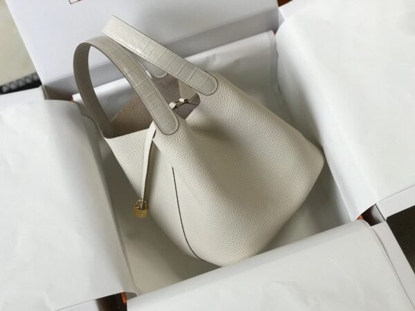 1:1 Replica Hermes Picotin Lock 18 White Bag With Gold-Toned Hardware For Women, Women's Handbags 7.1in/18cm