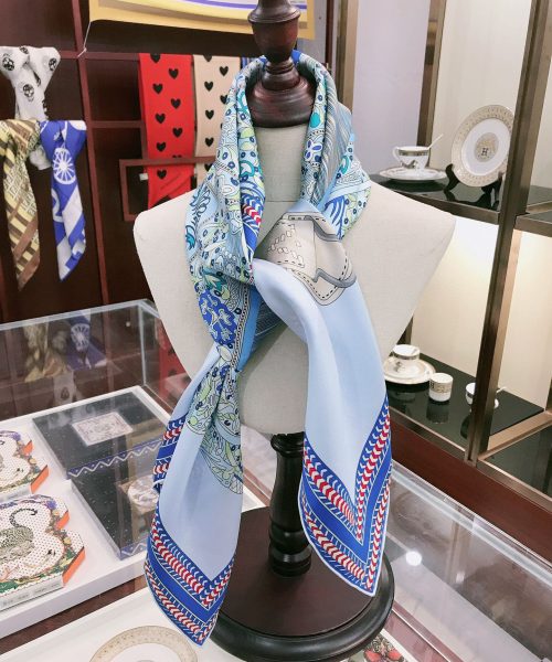 Hermes Selle des Steppes Blue Square Scarf 90cm/35in 