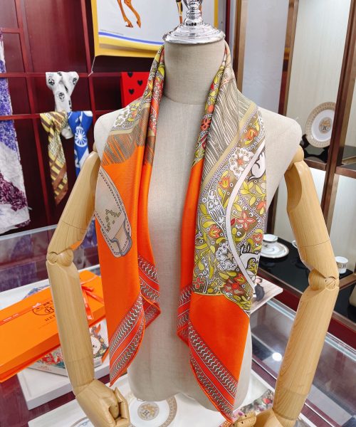 Hermes Selle des Steppes Orange Square Scarf 90cm/35in 