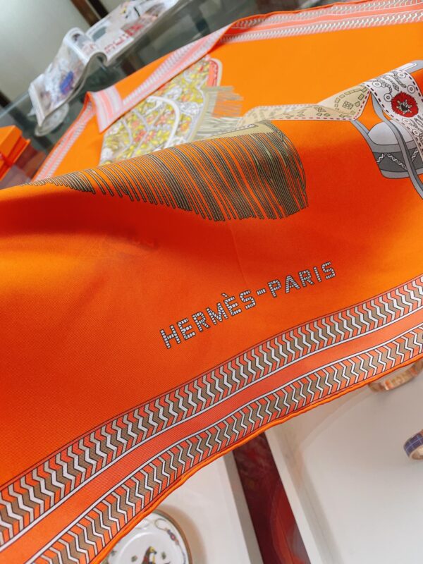Hermes Selle des Steppes Orange Square Scarf 90cm/35in 