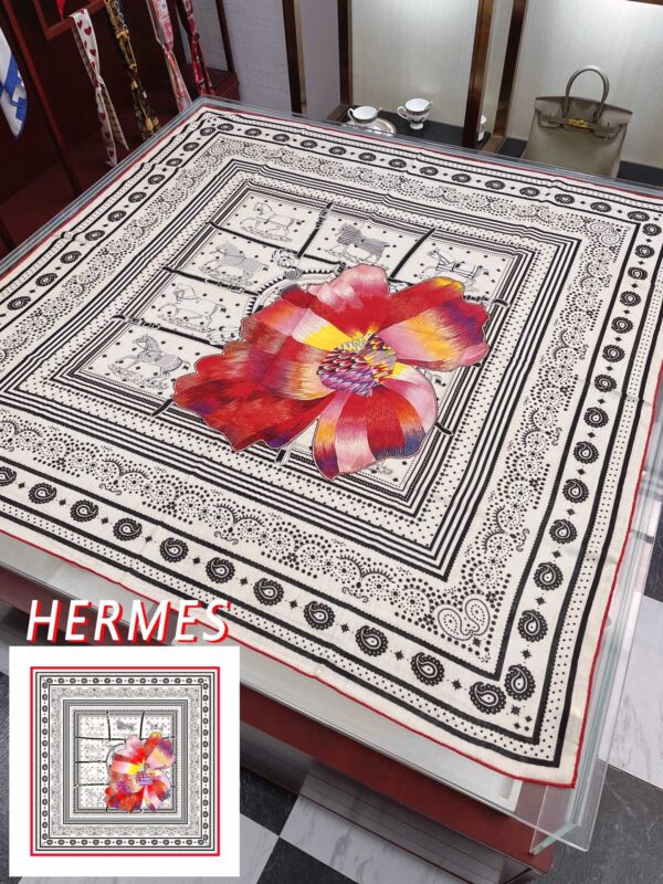 Hermes Silk Square Multiciolor Flower in White Scarf 140cm/55in 
