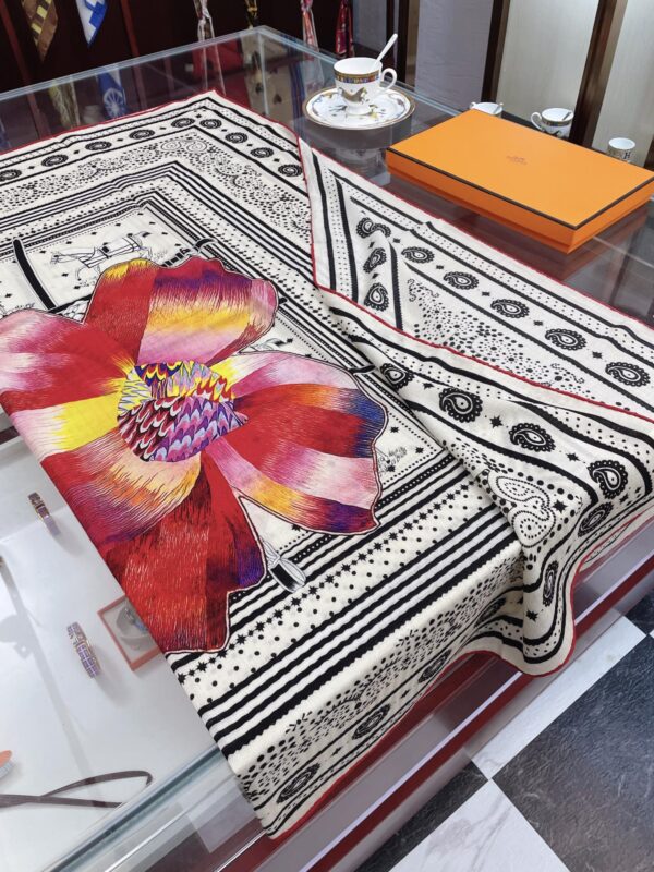 Hermes Silk Square Multiciolor Flower in White Scarf 140cm/55in 