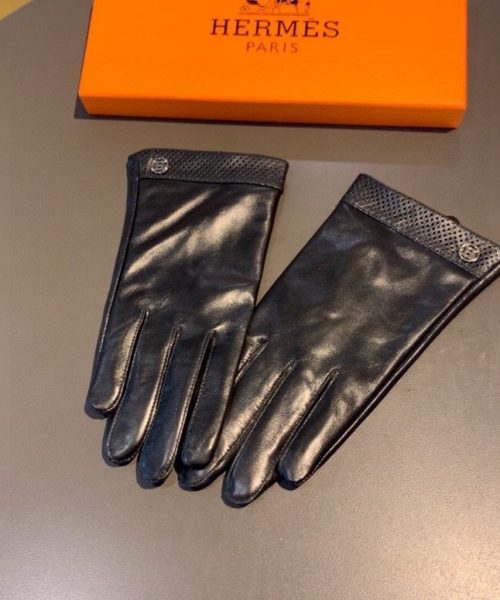 Hermes Soya Gloves In Black
