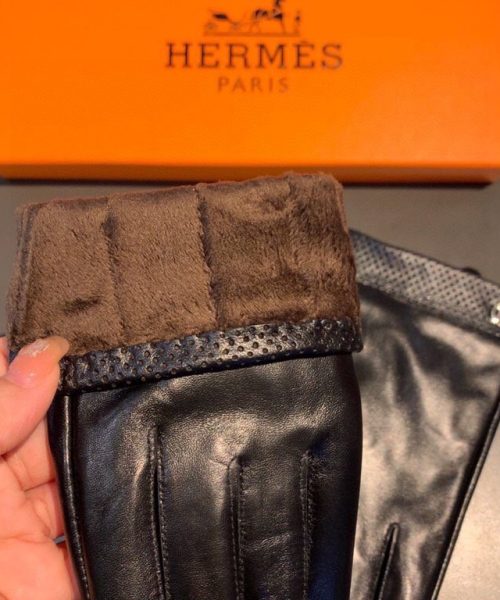 Hermes Soya Gloves In Black