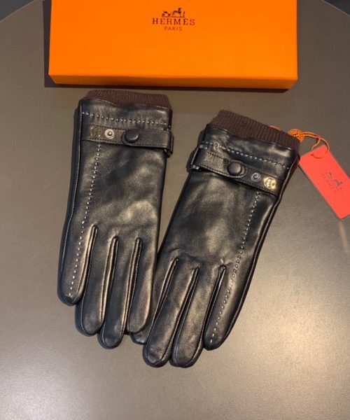 Hermes Soya Gloves In Black