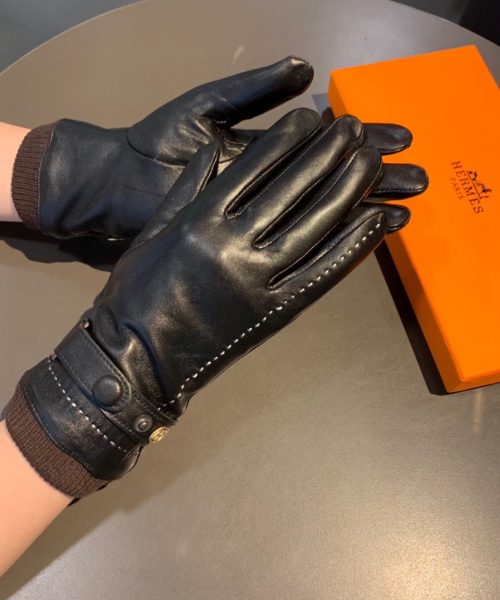 Hermes Soya Gloves In Black