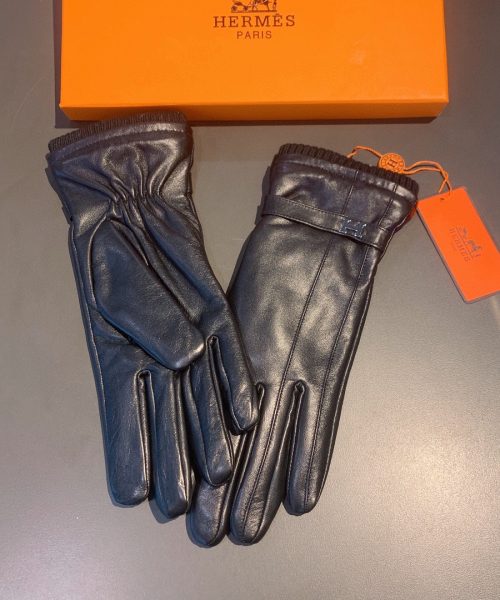 Hermes Soya Gloves In Black