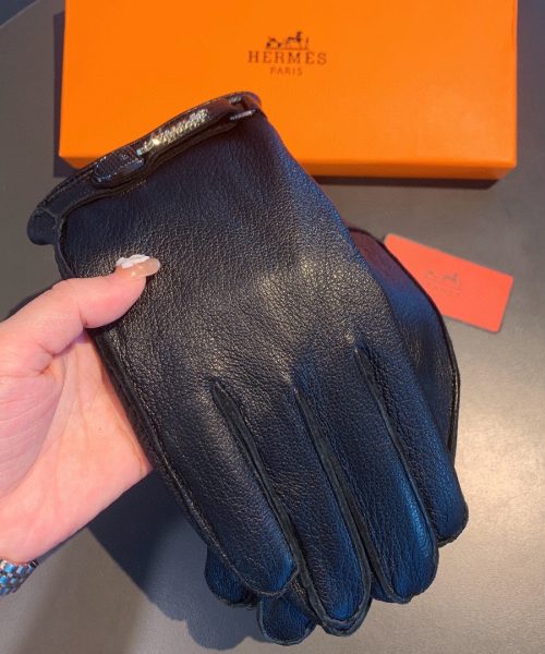 Hermes Soya Gloves In Black