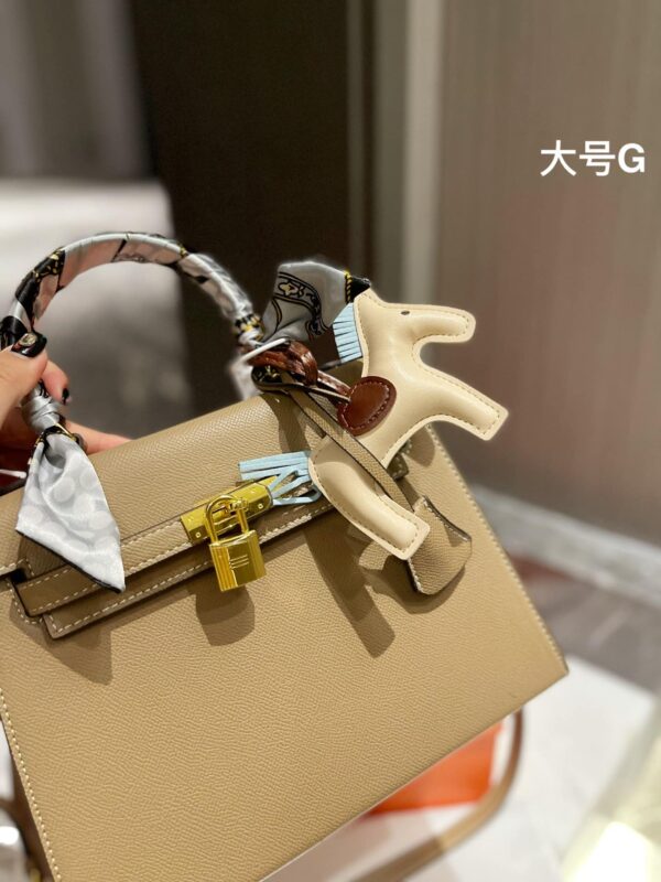 HN05 - Hermés Women's Fashion Bag