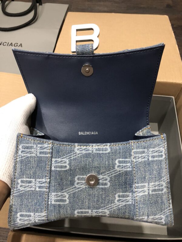 Hourglass XS Handbag Bb Monogram Bleached Denim In Blue For Women 7in/19cm