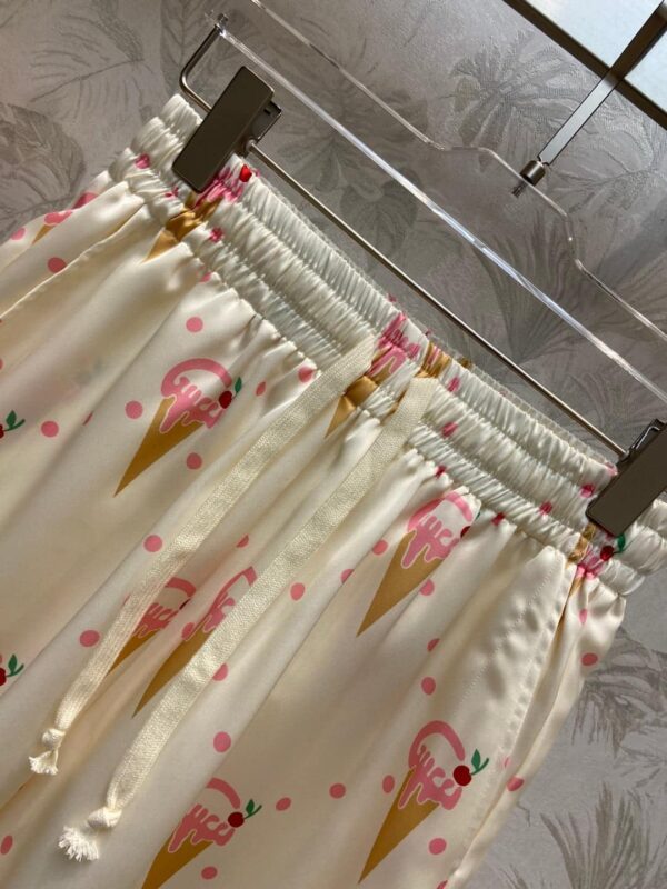 Ice Cream Print Jacket And Shorts Ivory For Women