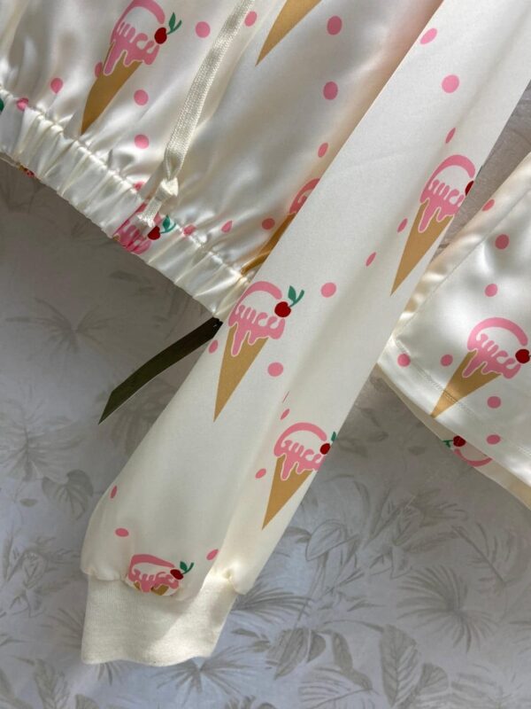 Ice Cream Print Jacket And Shorts Ivory For Women