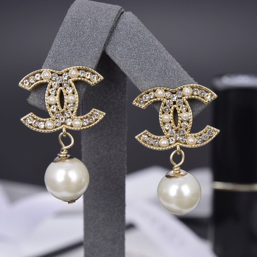 Jewelry - Image 3