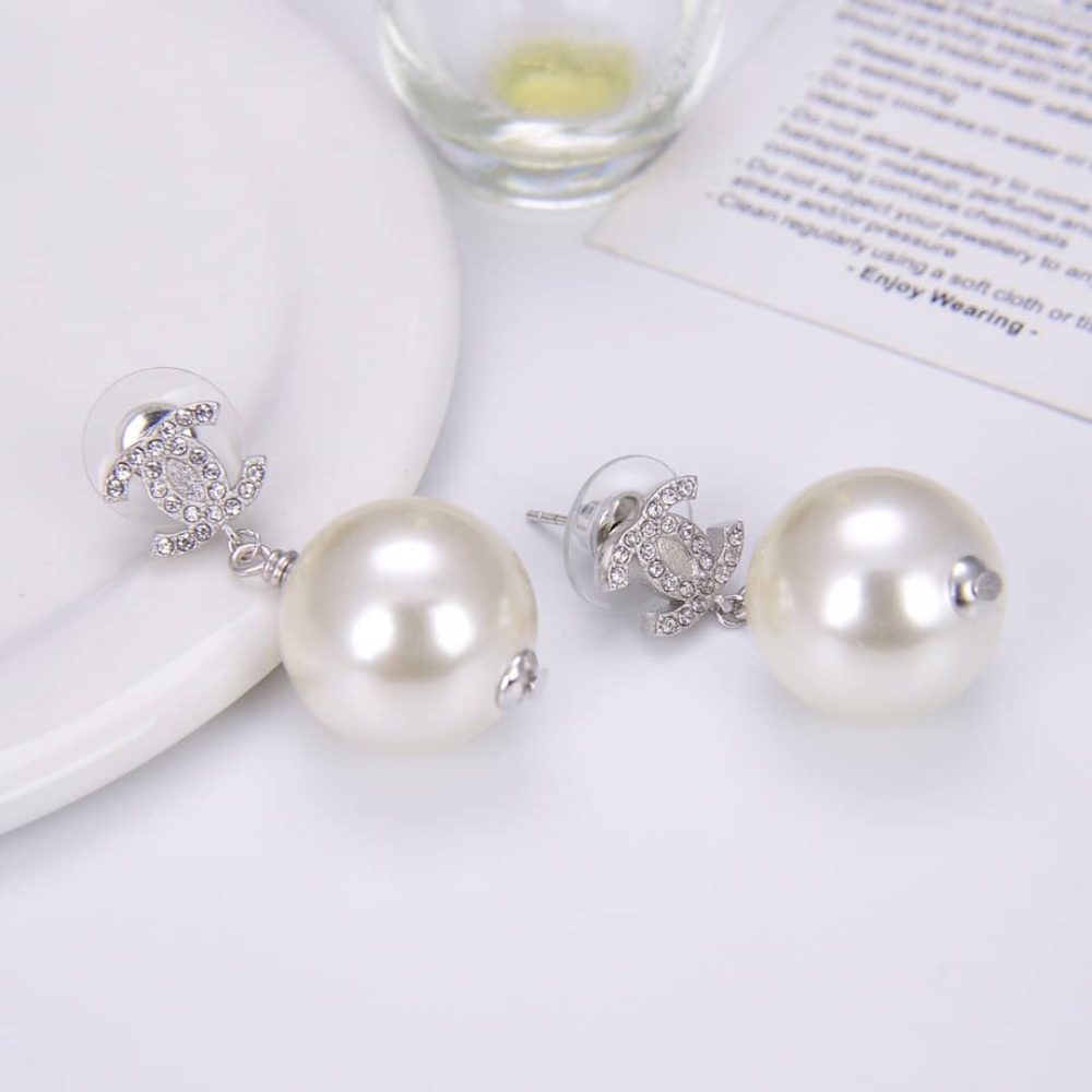 Jewelry - Image 2