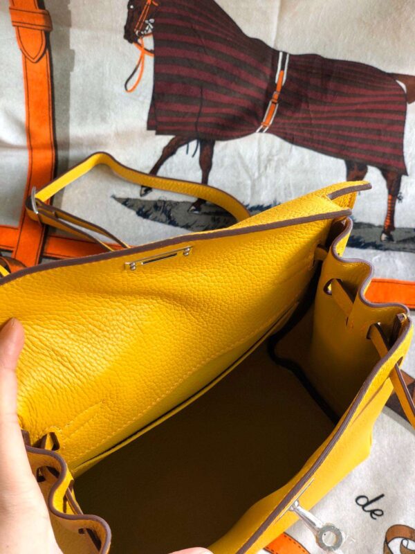1:1 Replica Kelly Danse II Bag Swift Yellow/Black/Brown/Pink/Red For Women 22cm / 8.7in