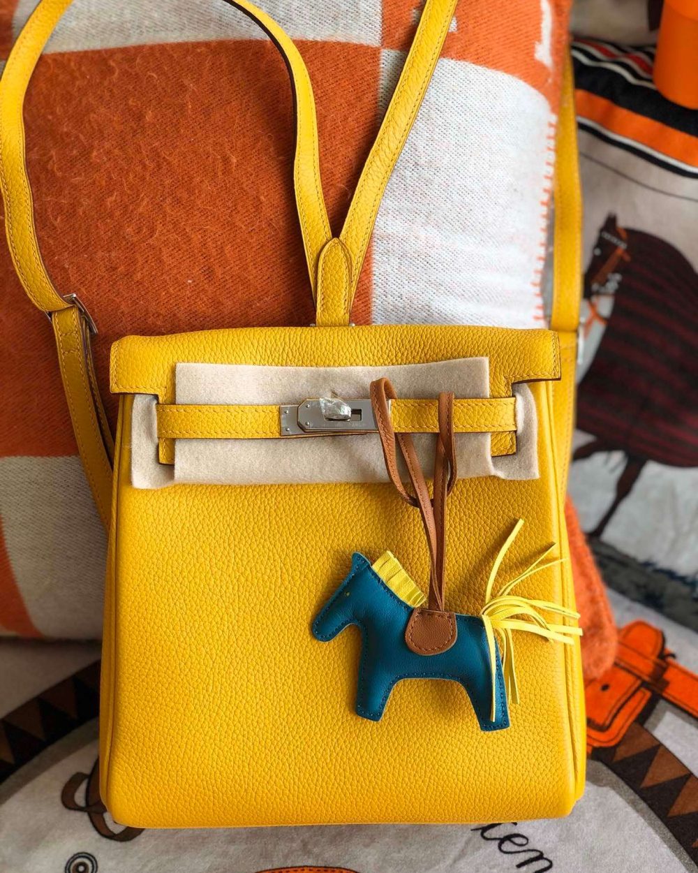 1:1 Replica Kelly Danse II Bag Swift Yellow/Black/Brown/Pink/Red For Women 22cm / 8.7in