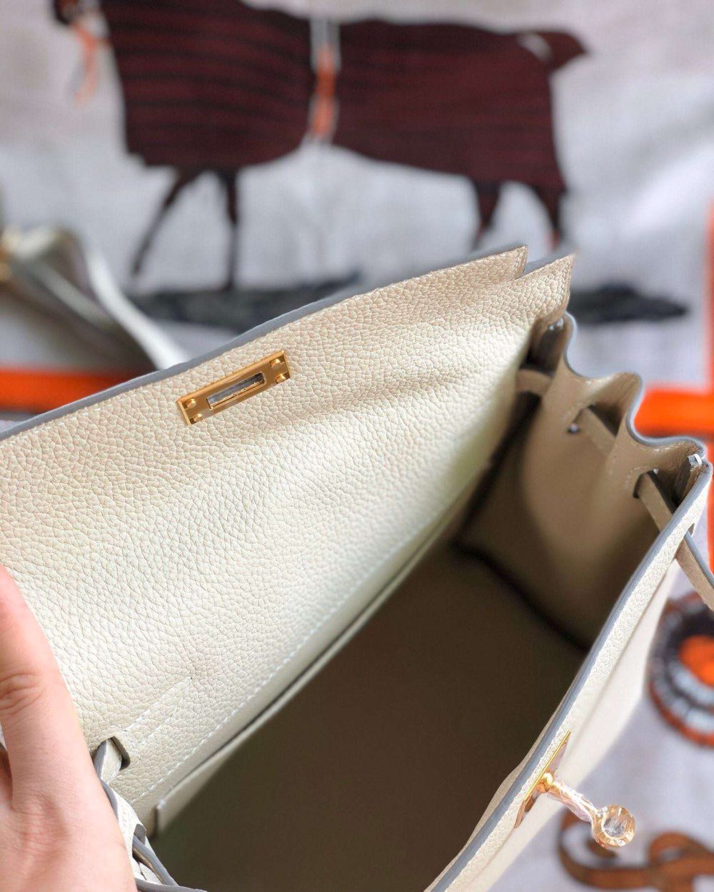 1:1 Replica Kelly Danse II Bag Swift Yellow/Black/Brown/White/Orange For Women 22cm / 8.7in