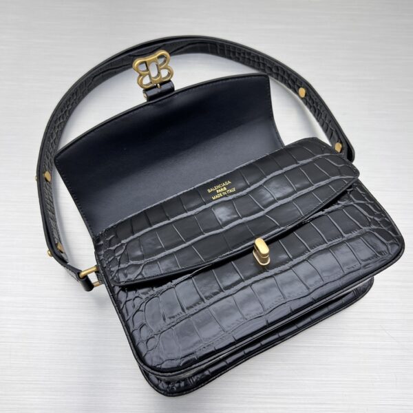 Lady Flap Small Shoulder Bag In Black/ White For Women 8.5in/22cm