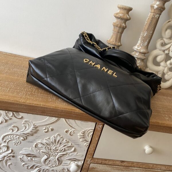 [REP 1:1] Large 22 Backpack Black/White For Women 19.9in / 51cm AS3313
