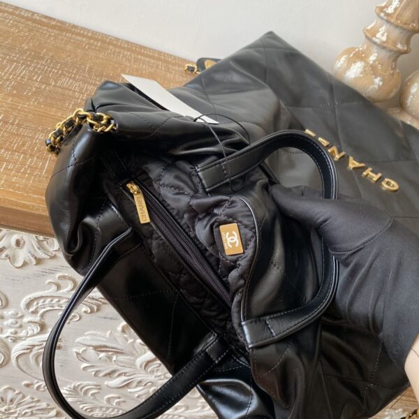 [REP 1:1] Large 22 Backpack Black/White For Women 19.9in / 51cm AS3313