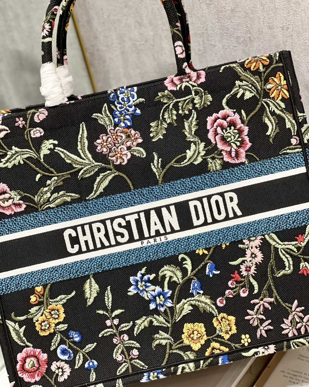 1:1 Replica Large Dior Tote Bag Black/White For Women 16.5 in/ 42cm M1286ZEAU_M911