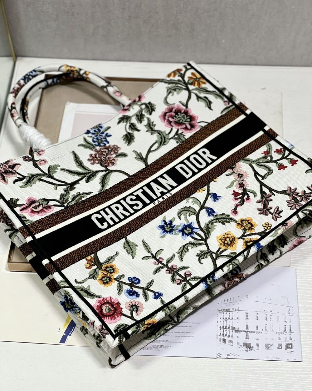 1:1 Replica Large Dior Tote Bag Black/White For Women 16.5 in/ 42cm M1286ZEAU_M911