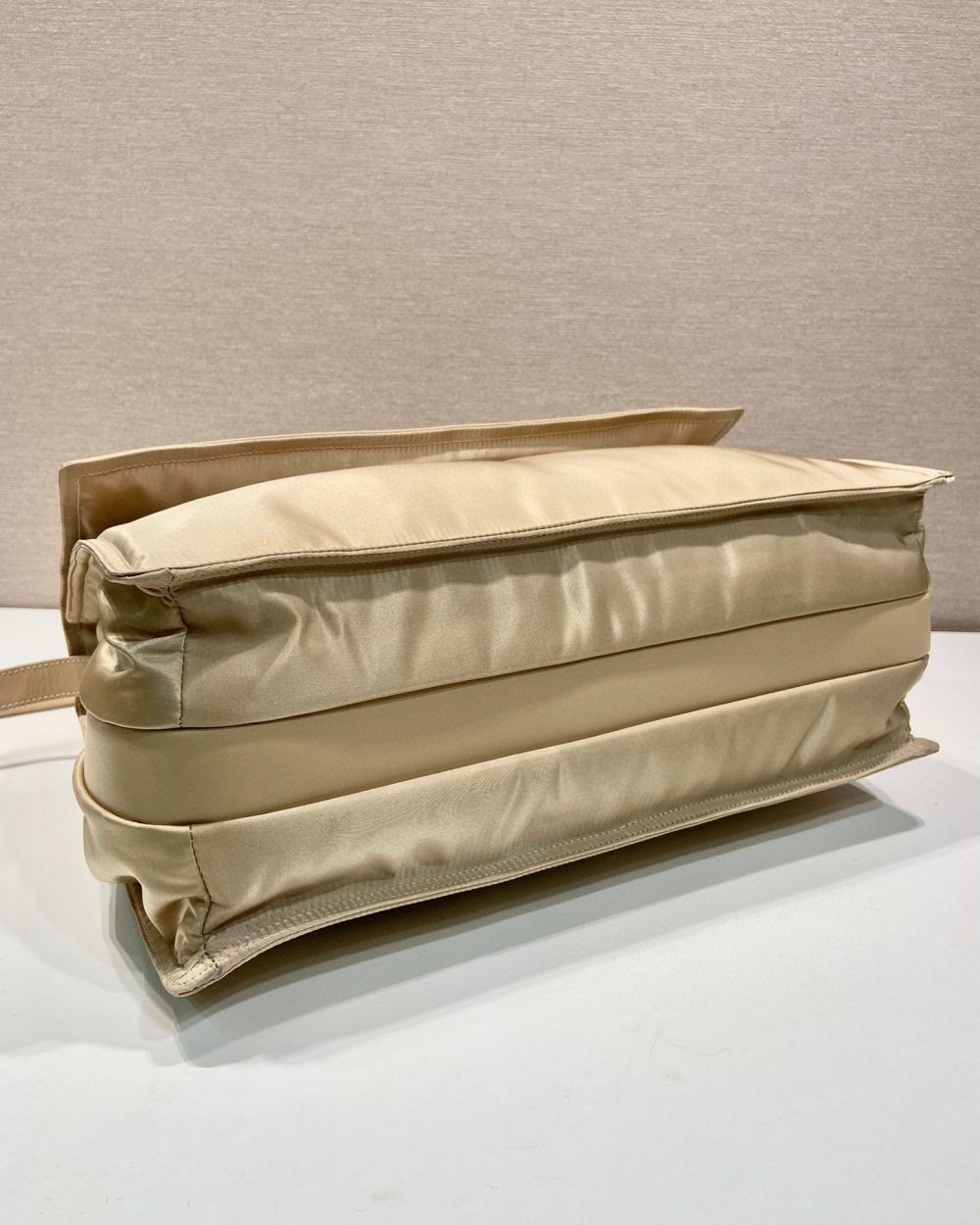 Large Padded Shoulder Bag In Beige For Women 14.1in/ 36cm 1BD256_RDLN_F0F24_V_OOO