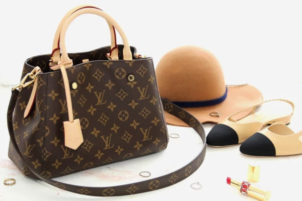 LC07 - Louis Vuitton Women's Fashion Bag