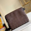 LC104 - Louis Vuitton Women’s Fashion Bag 